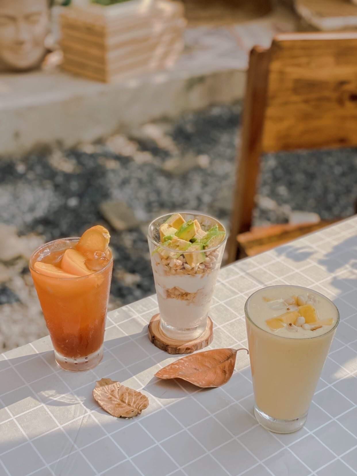 WAHA COFFEE - Cà phê cổ trang Hà Nội