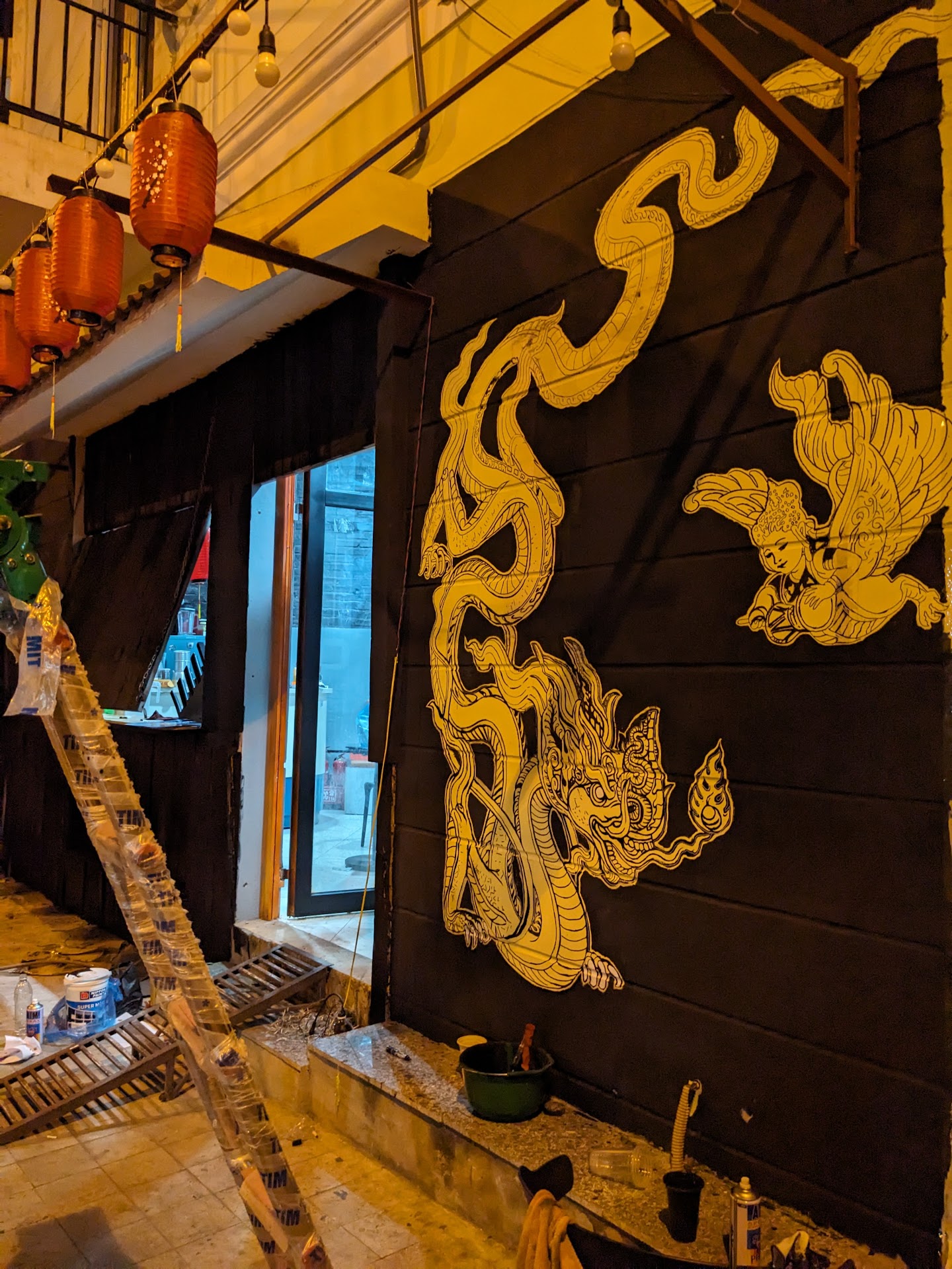 Tiệm Nước Phải Sống