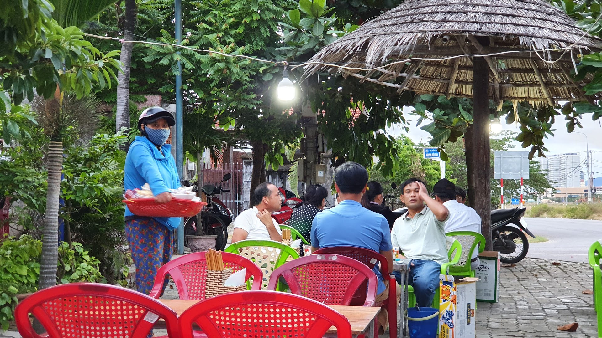 Quán nhậu Huỳnh Năm