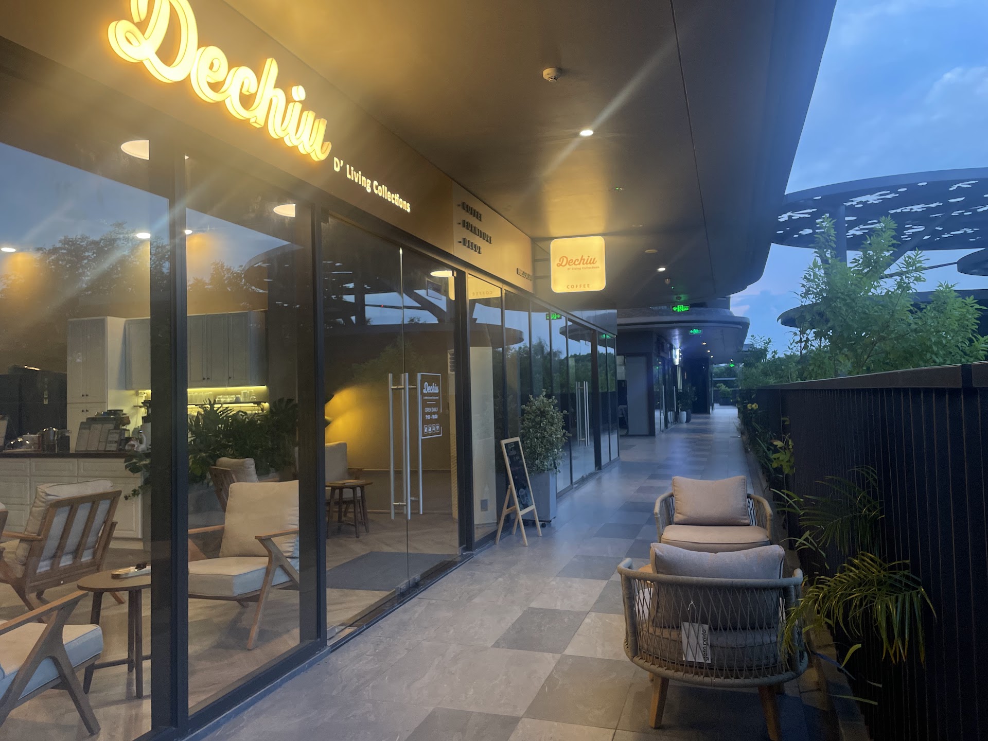 De chiu café