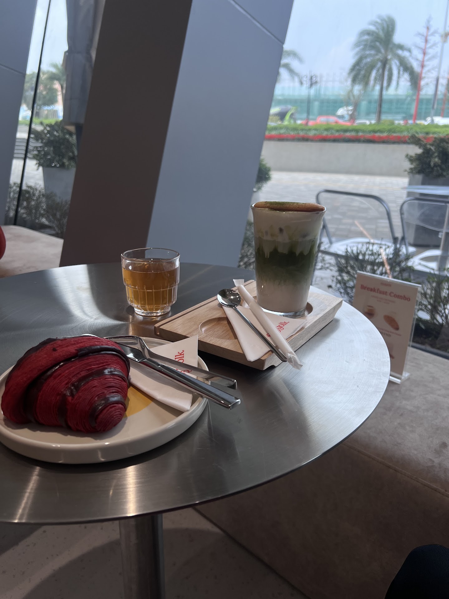 Eggyolk Coffee - Ocean City