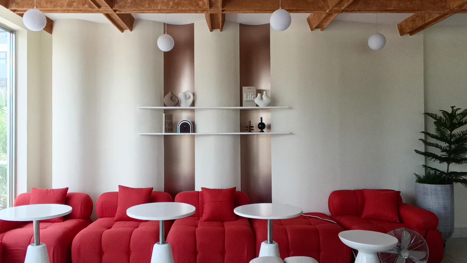 Bee Sunset - Coffee and More