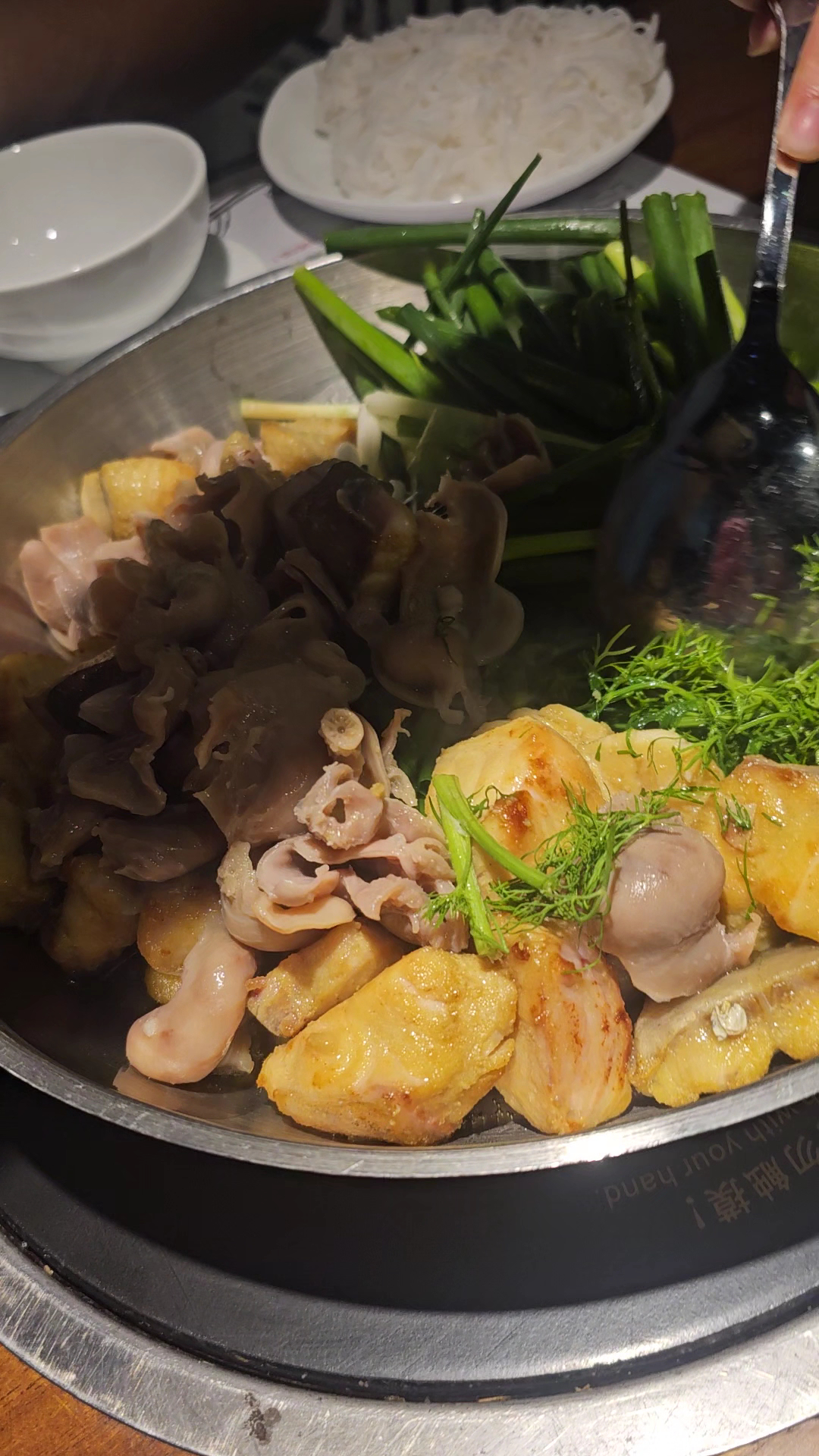 Nhà hàng Chả cá Phùng Gia