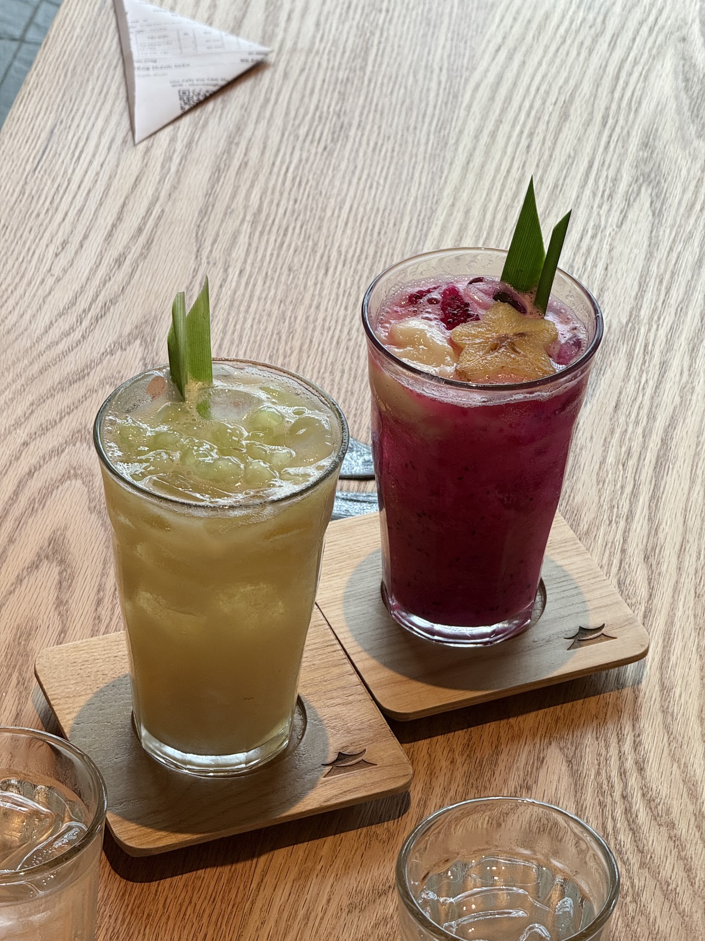 nhẹ cafe - Đền Đô