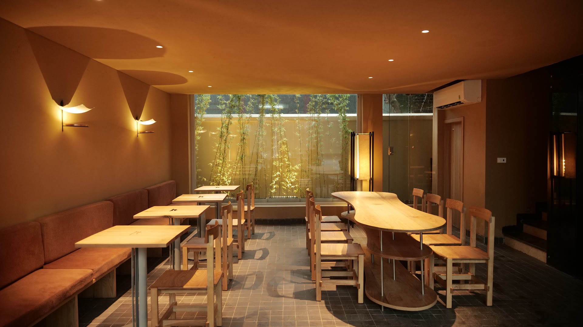 nhẹ cafe - Đền Đô