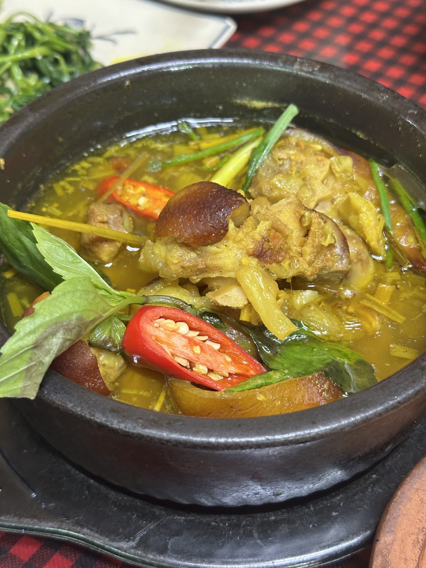 Nhà Hàng Cơm Niêu O Vân