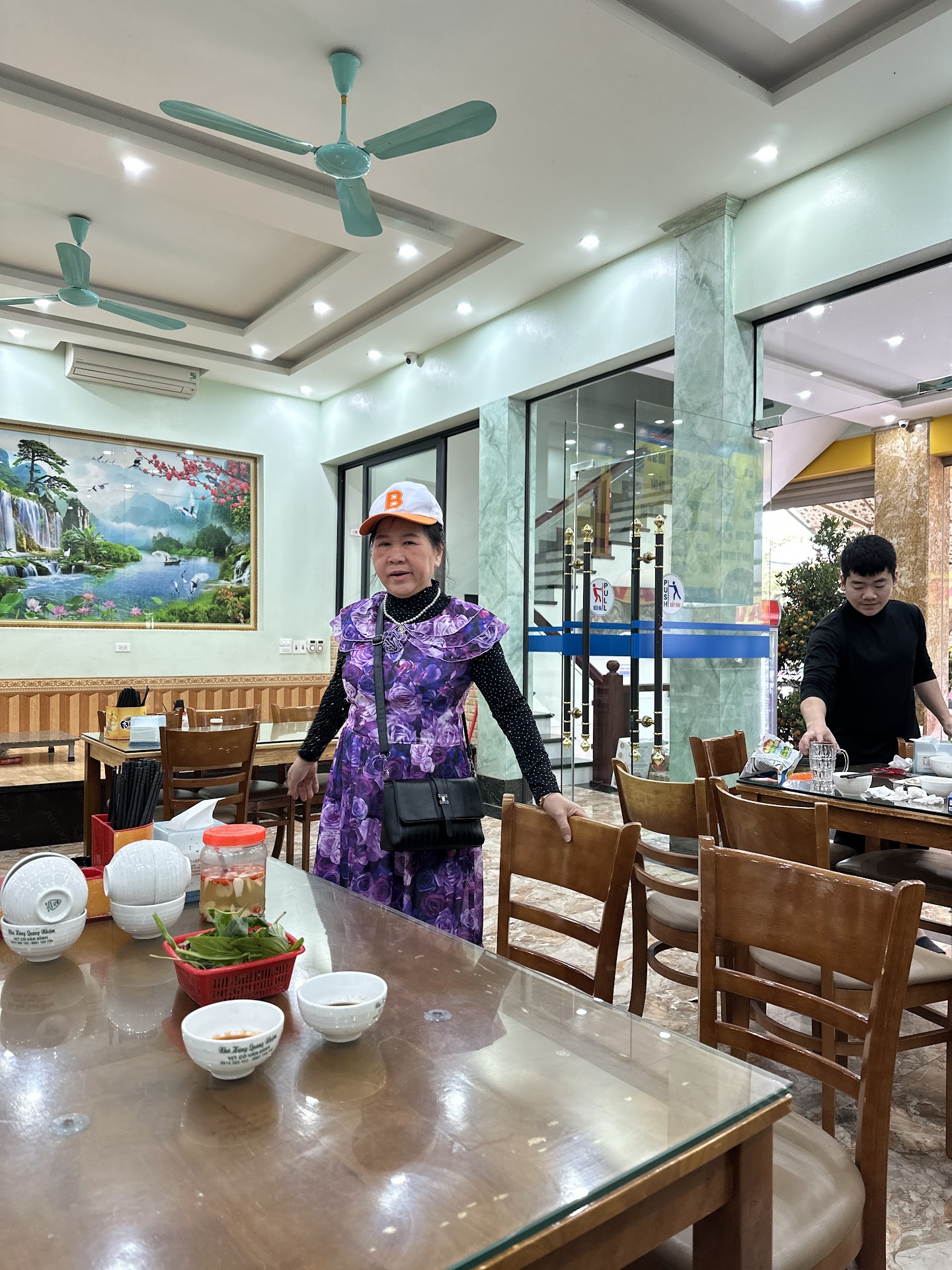 Nhà hàng Vịt Cỏ Quang Nhiệm