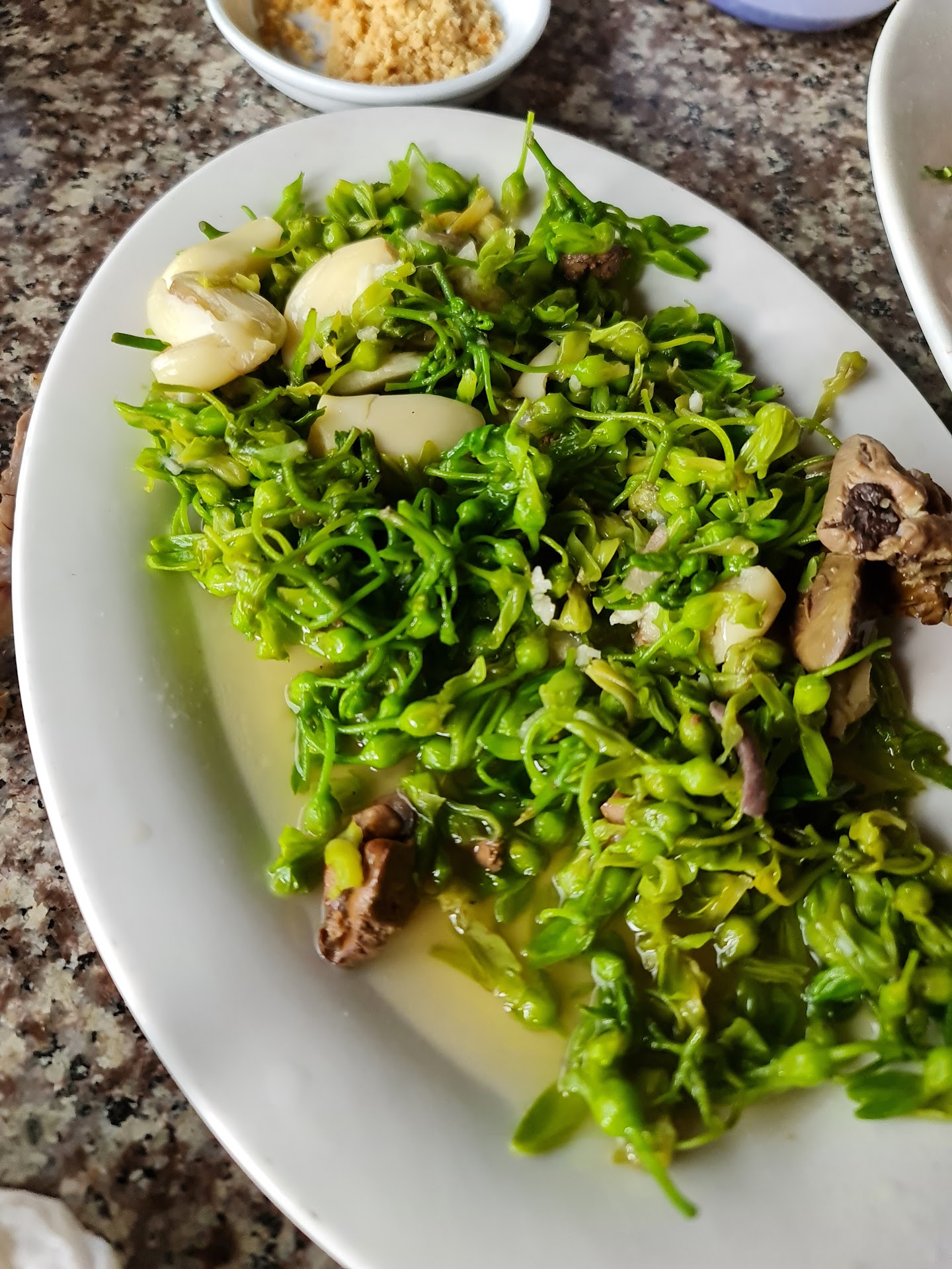 Nhà Hàng Diệu Anh