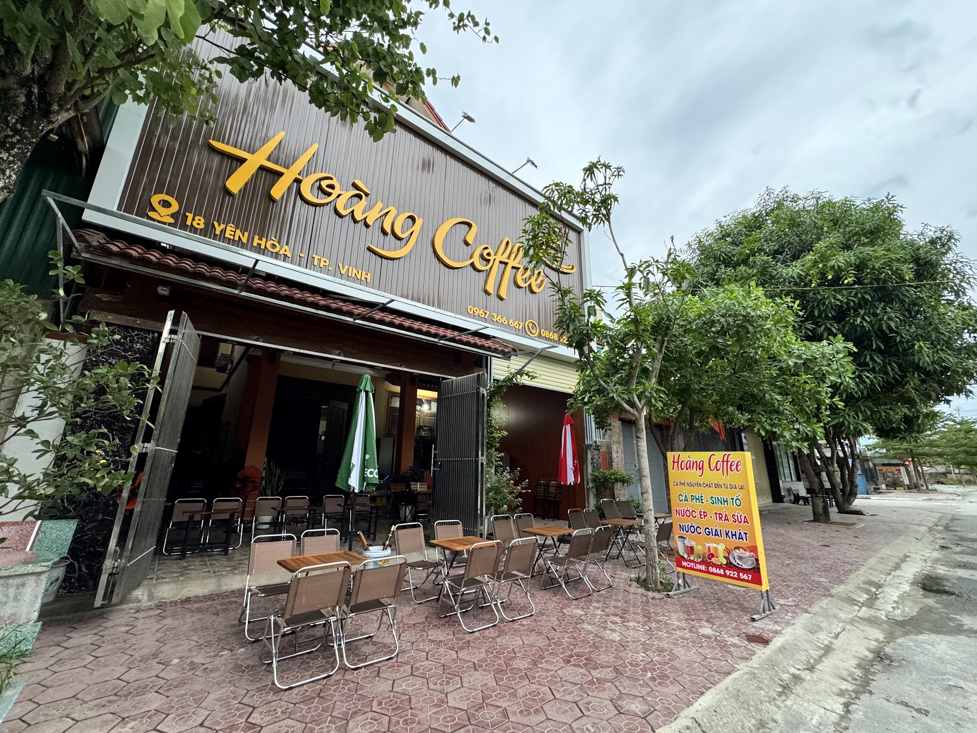Hoàng Coffee