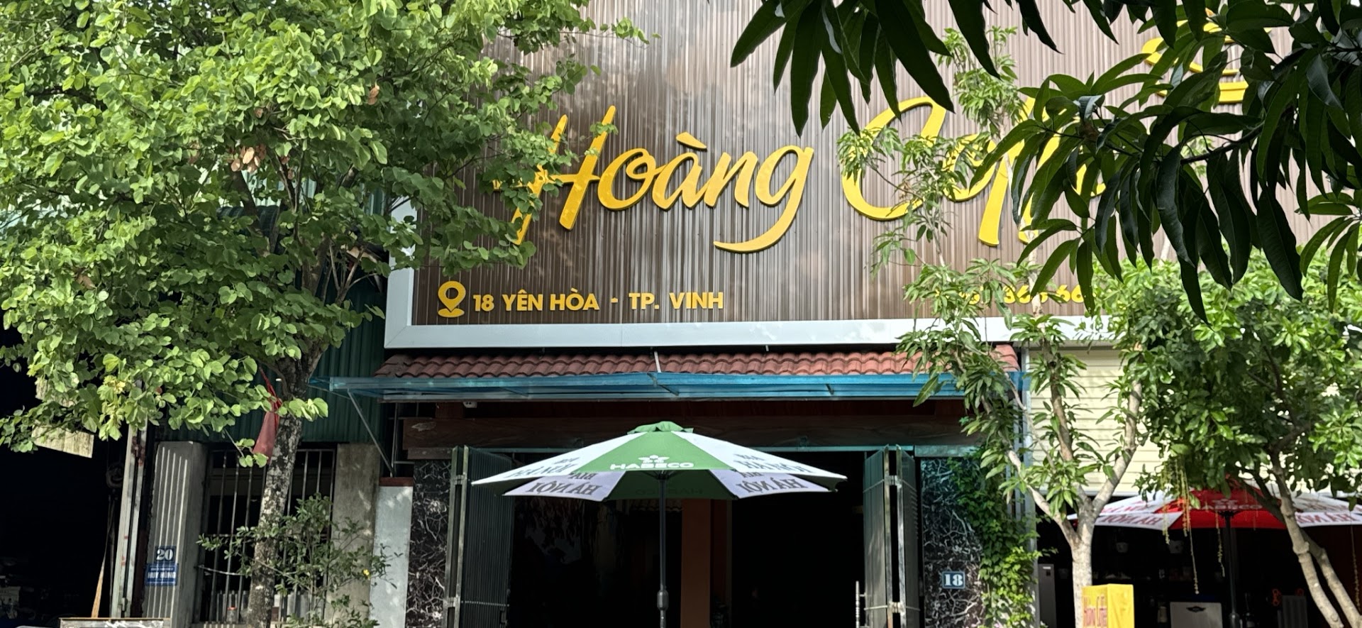 Hoàng Coffee