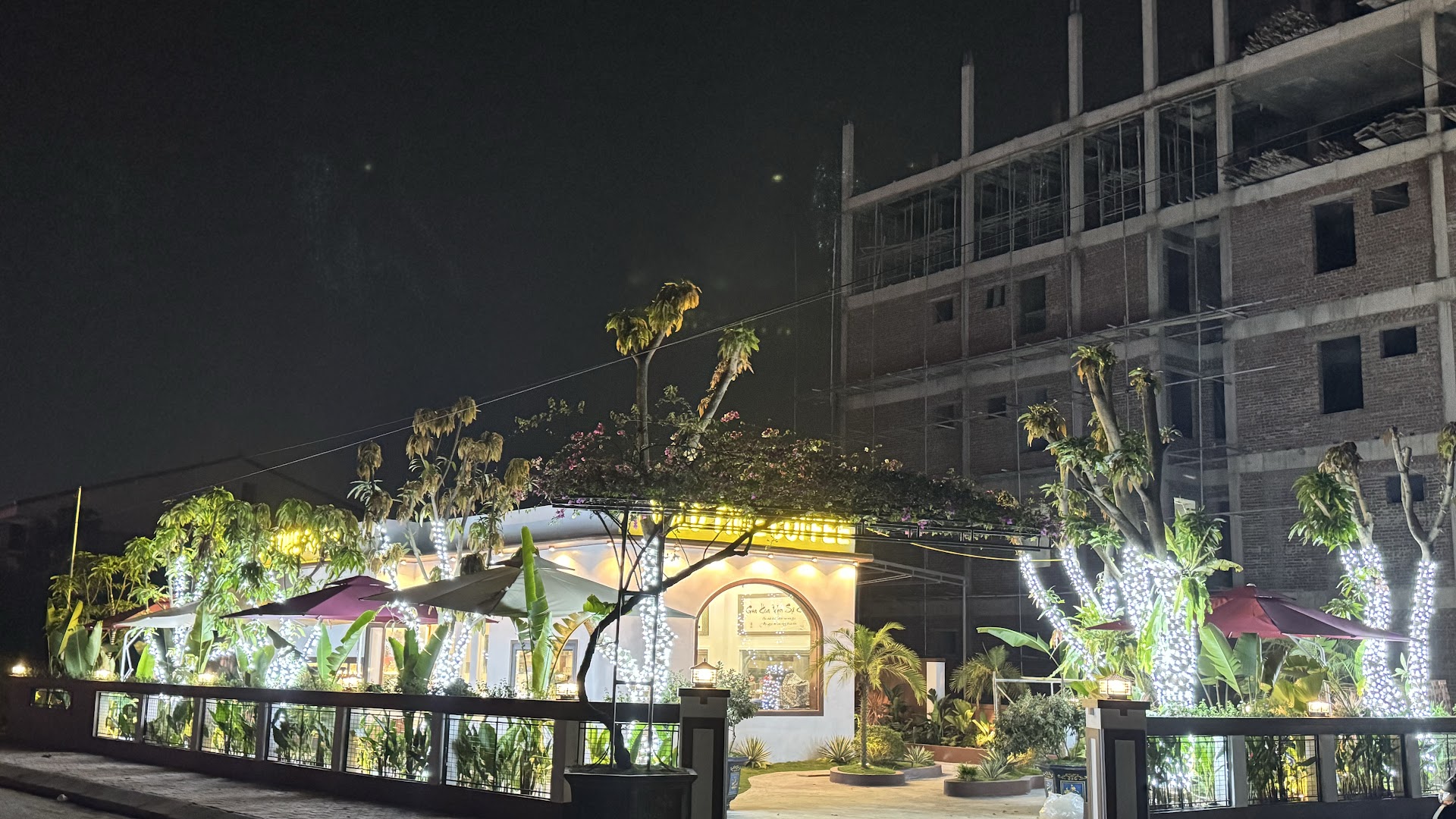 Quán Cafe Gold Time Vsip Hưng Tây