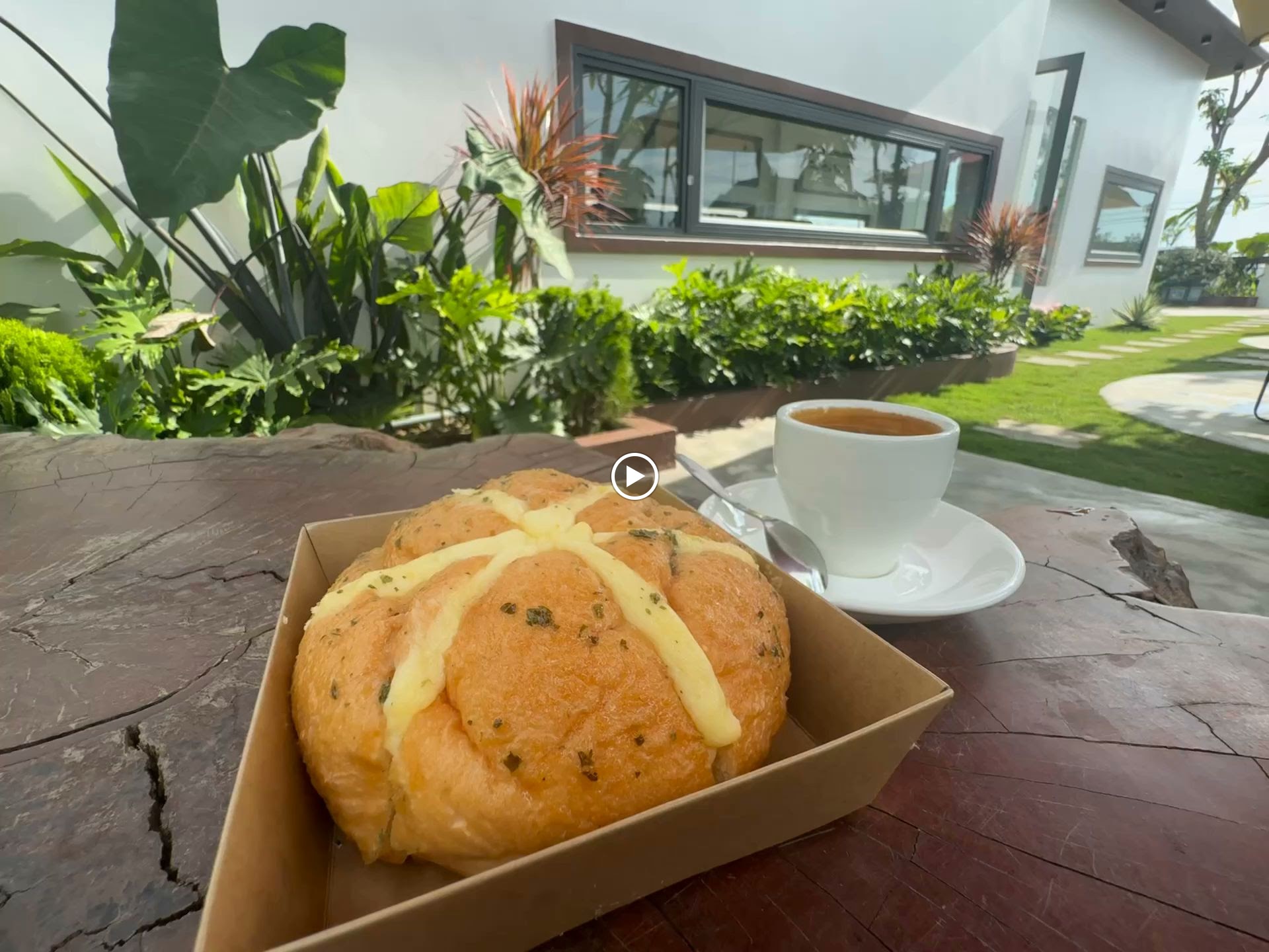 Quán Cafe Gold Time Vsip Hưng Tây