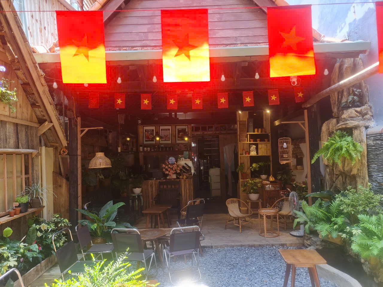 Bill Coffee & Milk tea.