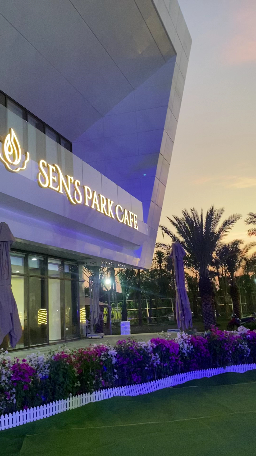 Sen’s Park Cafe