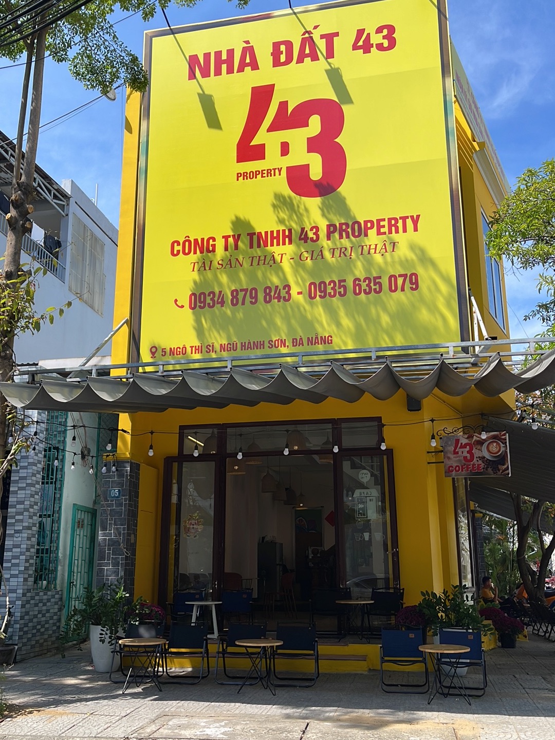 Cà phê Nhà Việt