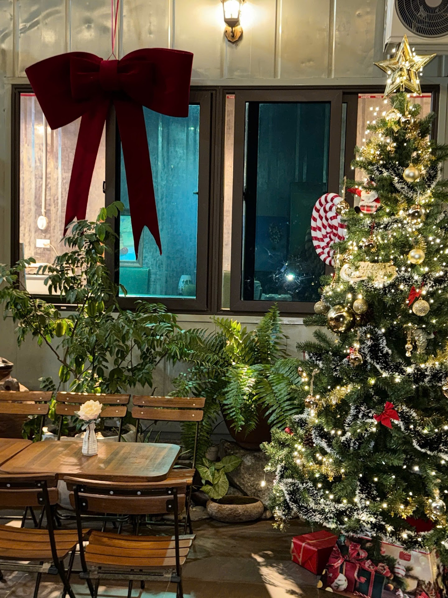 Tiệm Cafe Mộc An Viên