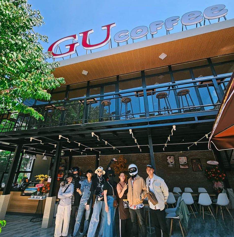 Gu Cat cafe