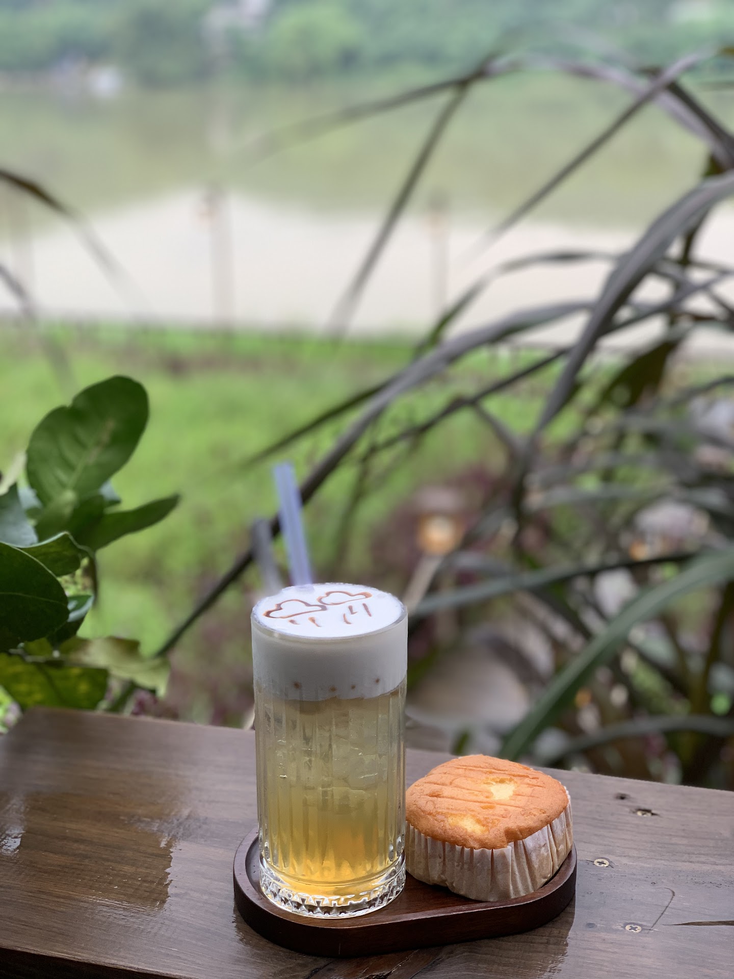 DeChill - Cà Phê Muối Huế - Quán Cà Phê Đẹp Ngắm Hoàng Hôn Huế