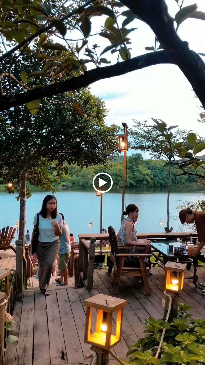 DeChill - Cà Phê Muối Huế - Quán Cà Phê Đẹp Ngắm Hoàng Hôn Huế