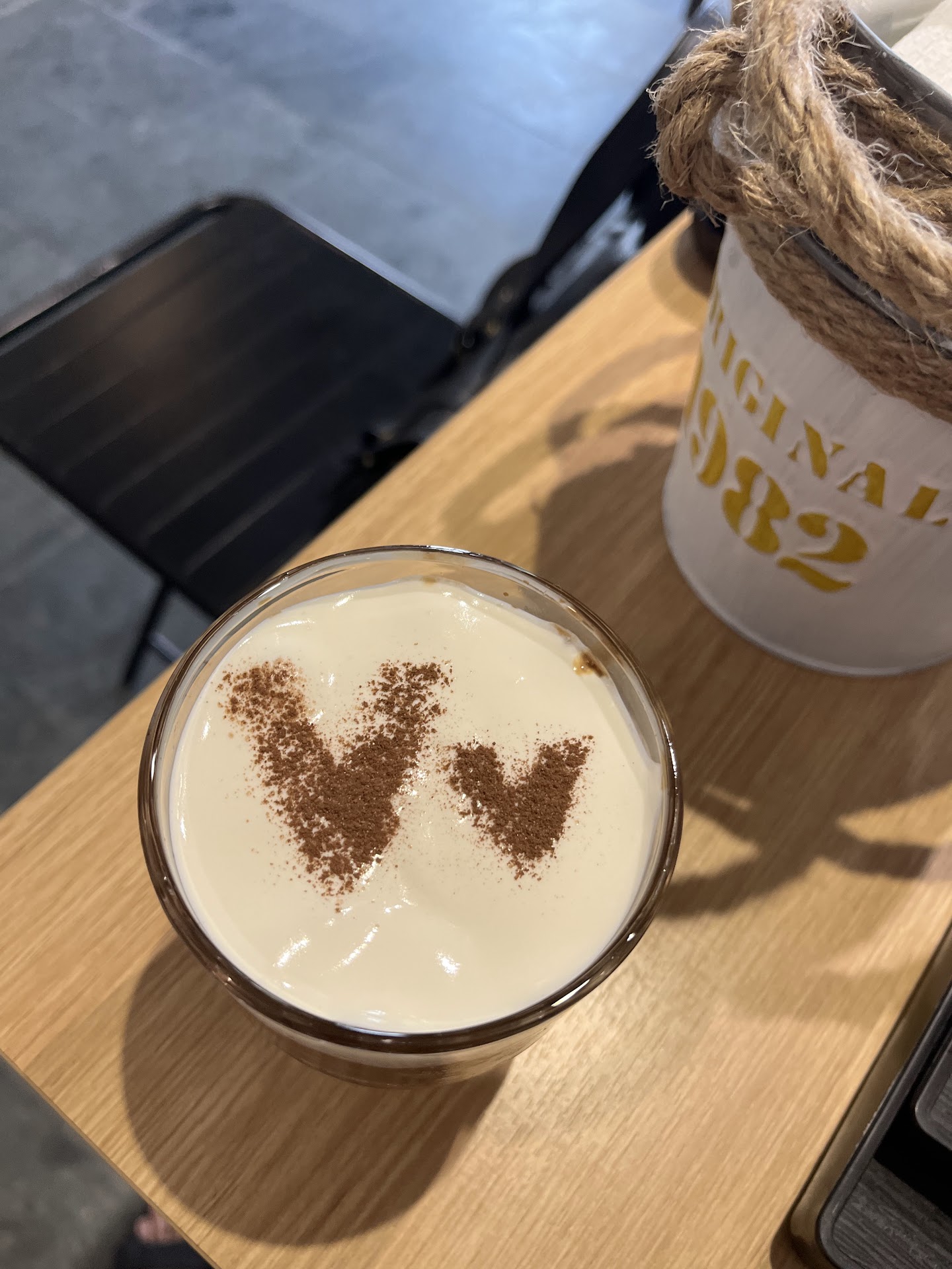 Cái tiệm cà phê