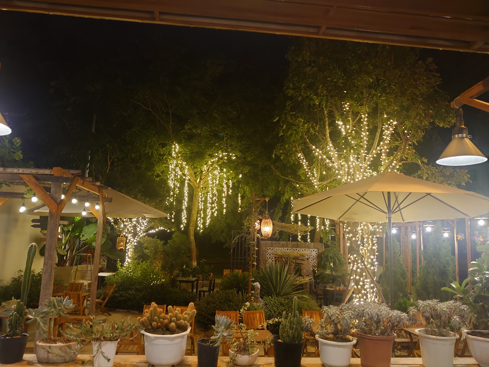 Hue Crown Boutique Villa