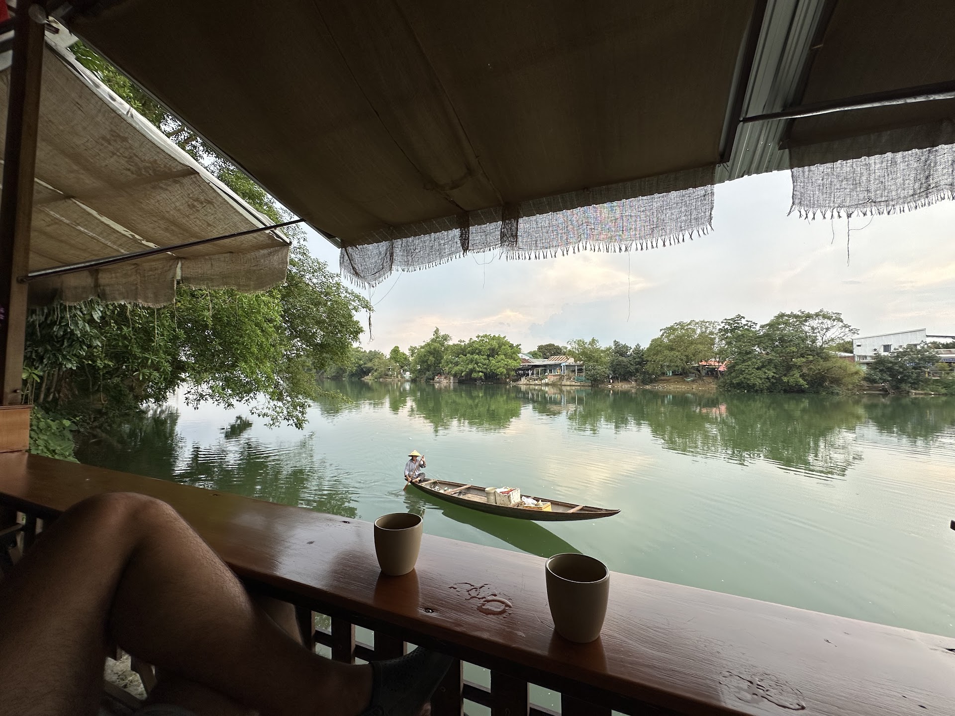 Mê Cafe - Bến Xưa Vĩ Dạ