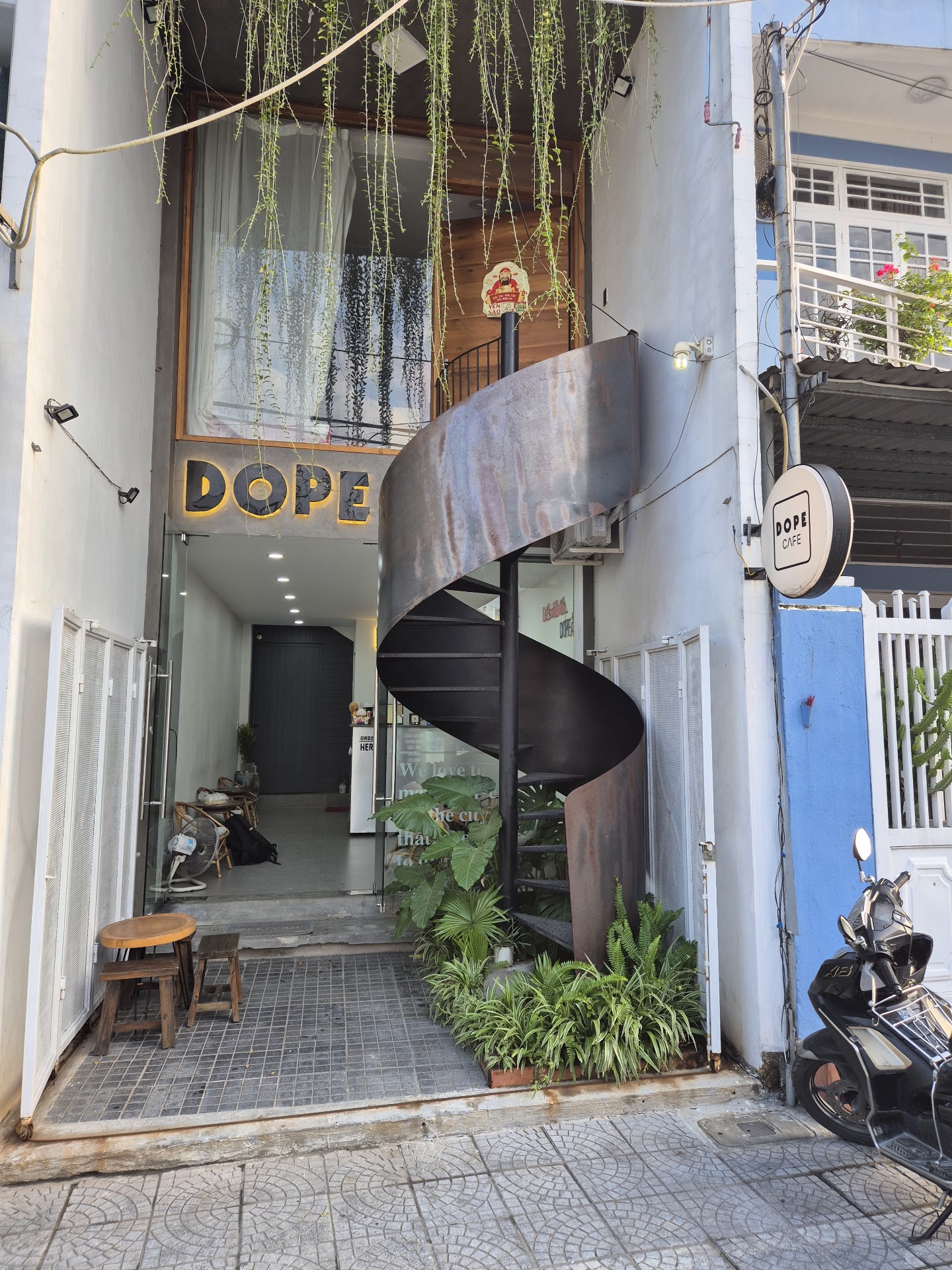Dope cafe