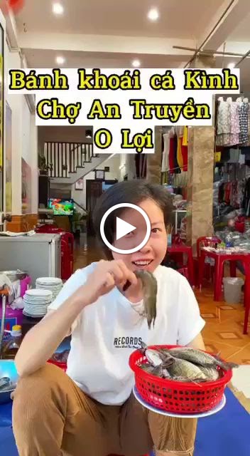 Bánh Xèo Cá Kình O Lợi
