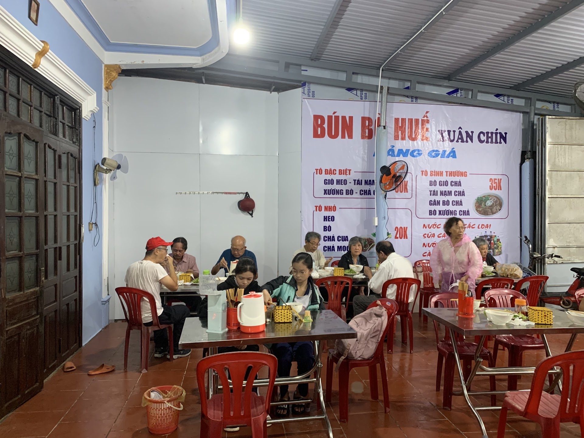 Bún Bò Huế Xuân Chín