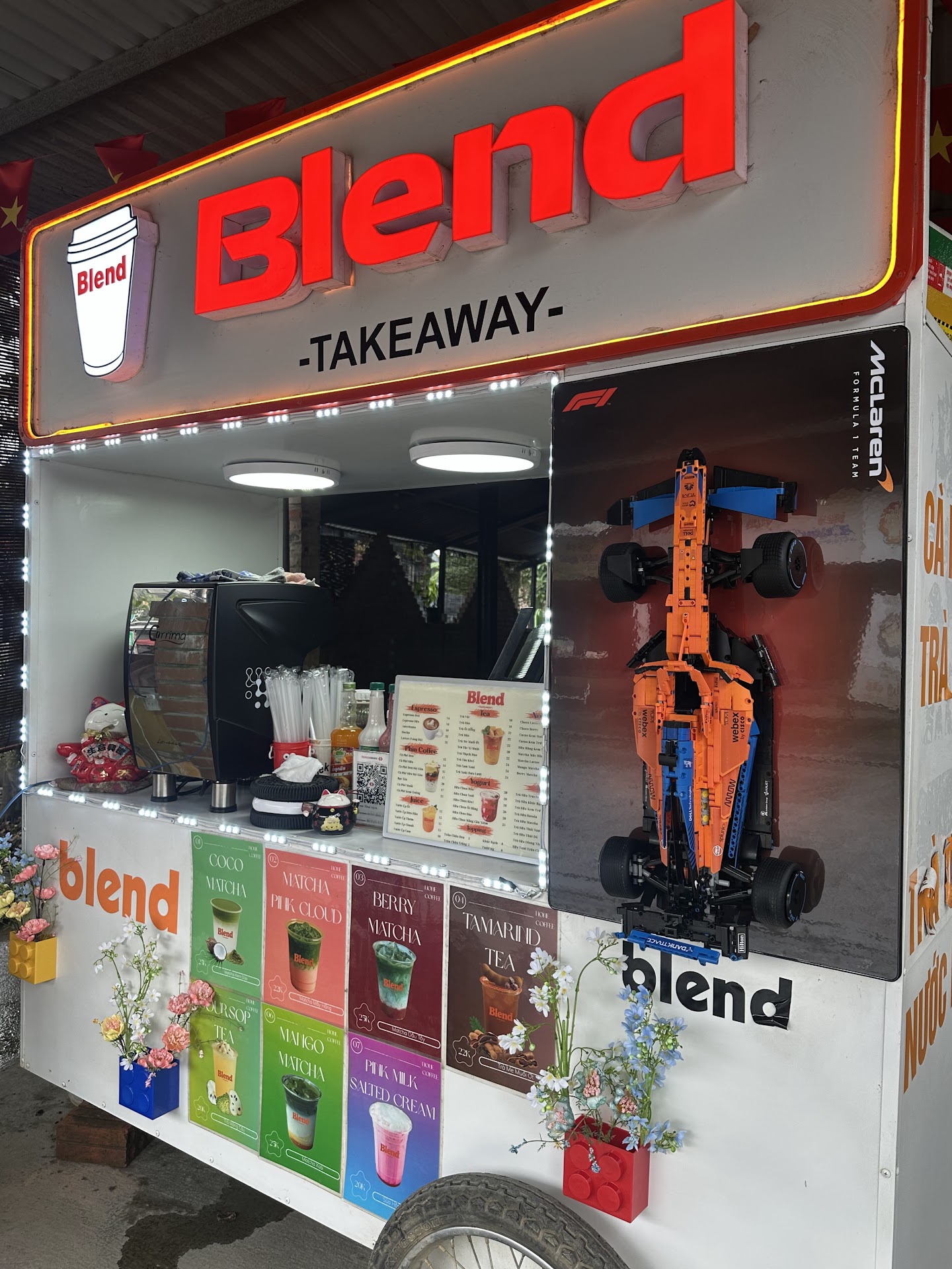 Blend Coffee takeaway