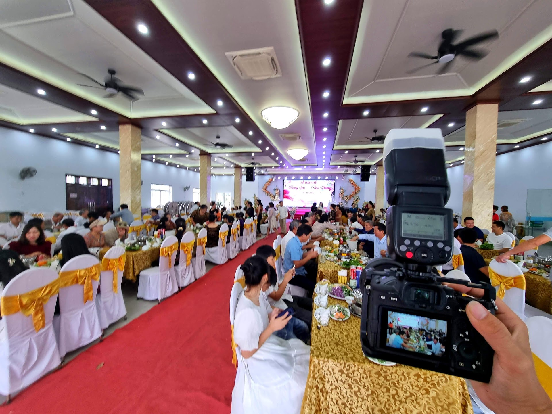 Nhà Hàng Lam Giang Cửa Hội