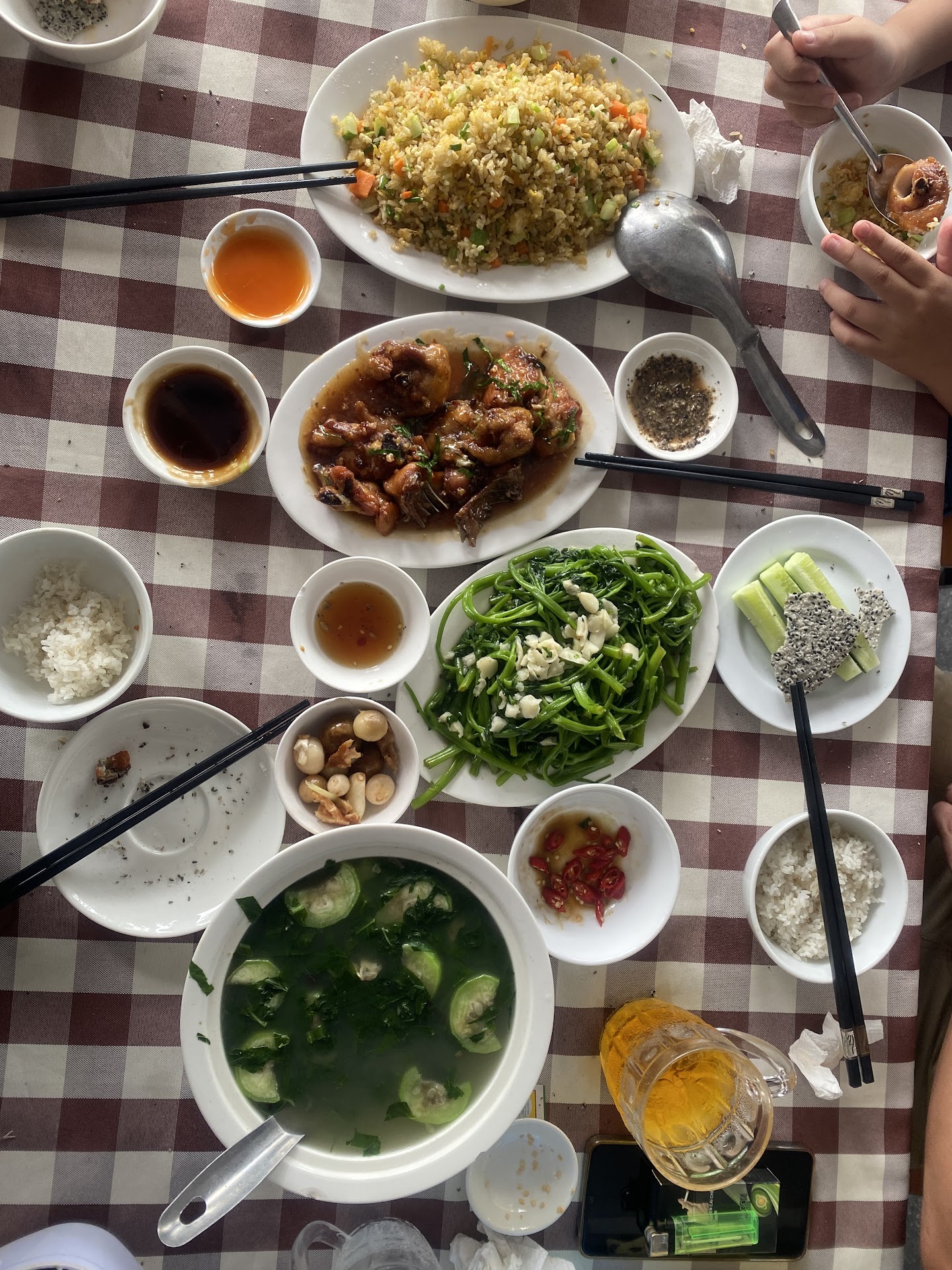 Nhà Hàng Lâm Tâm Hoàng 292 Cửa Lò