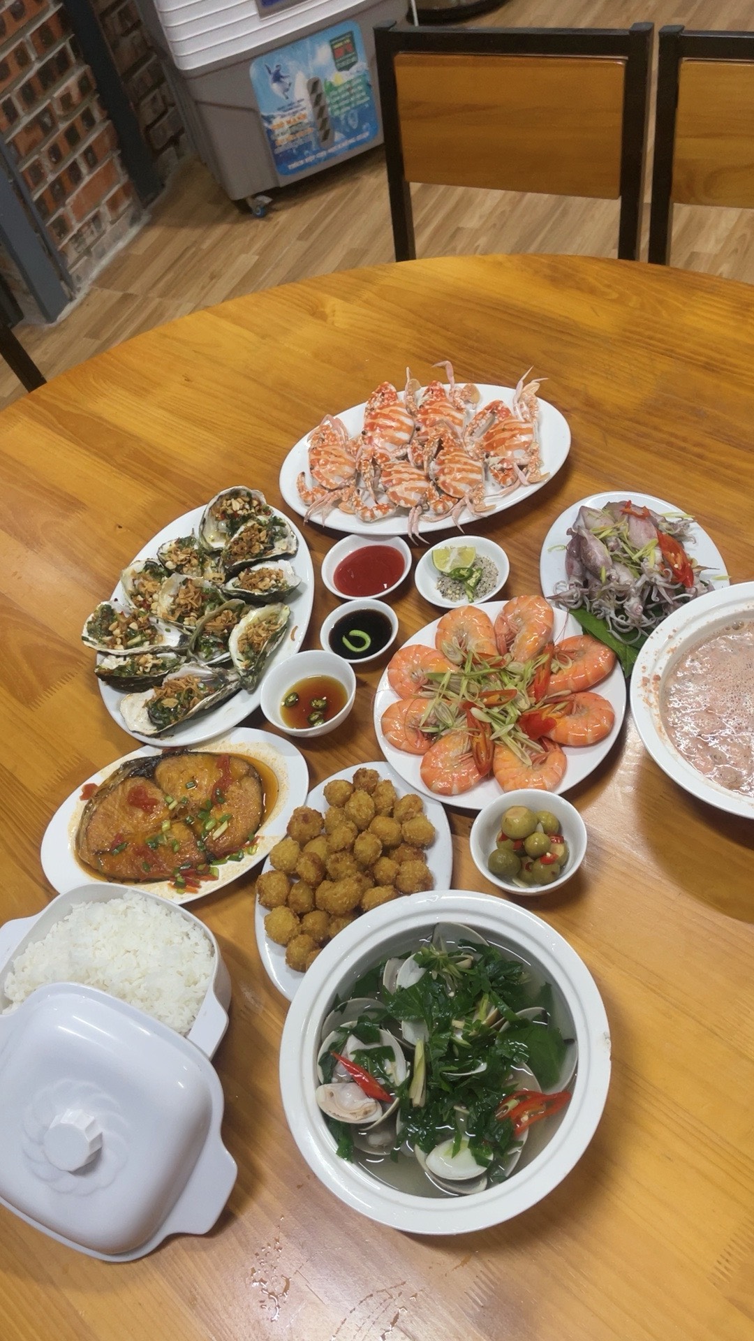 Nhà Hàng Lâm Tâm Hoàng 292 Cửa Lò