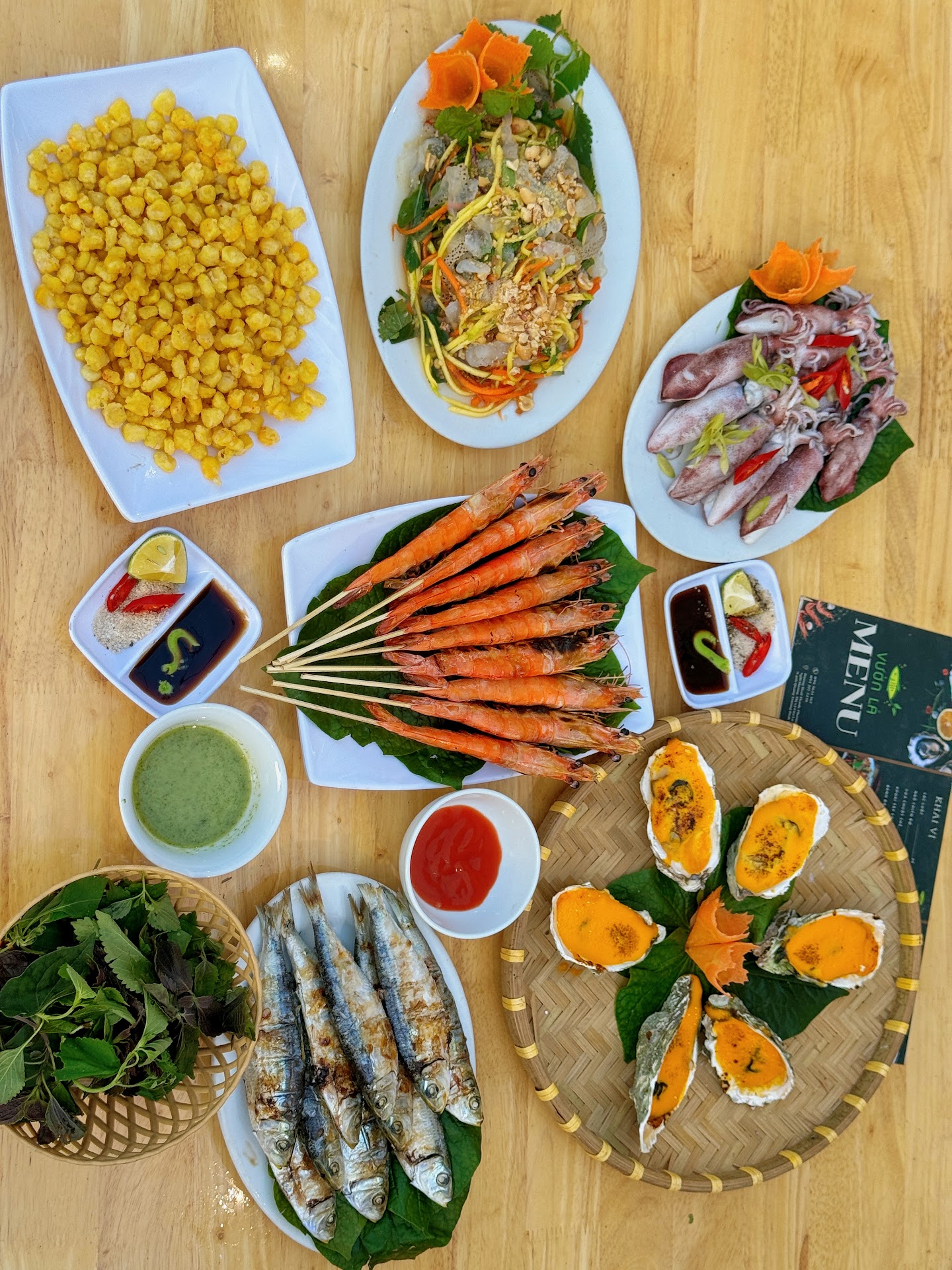 Nhà hàng Vườn Lá