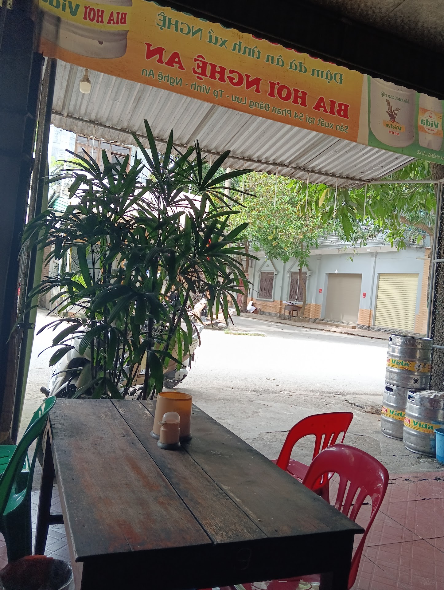 Quán Bia Tuyết Hường