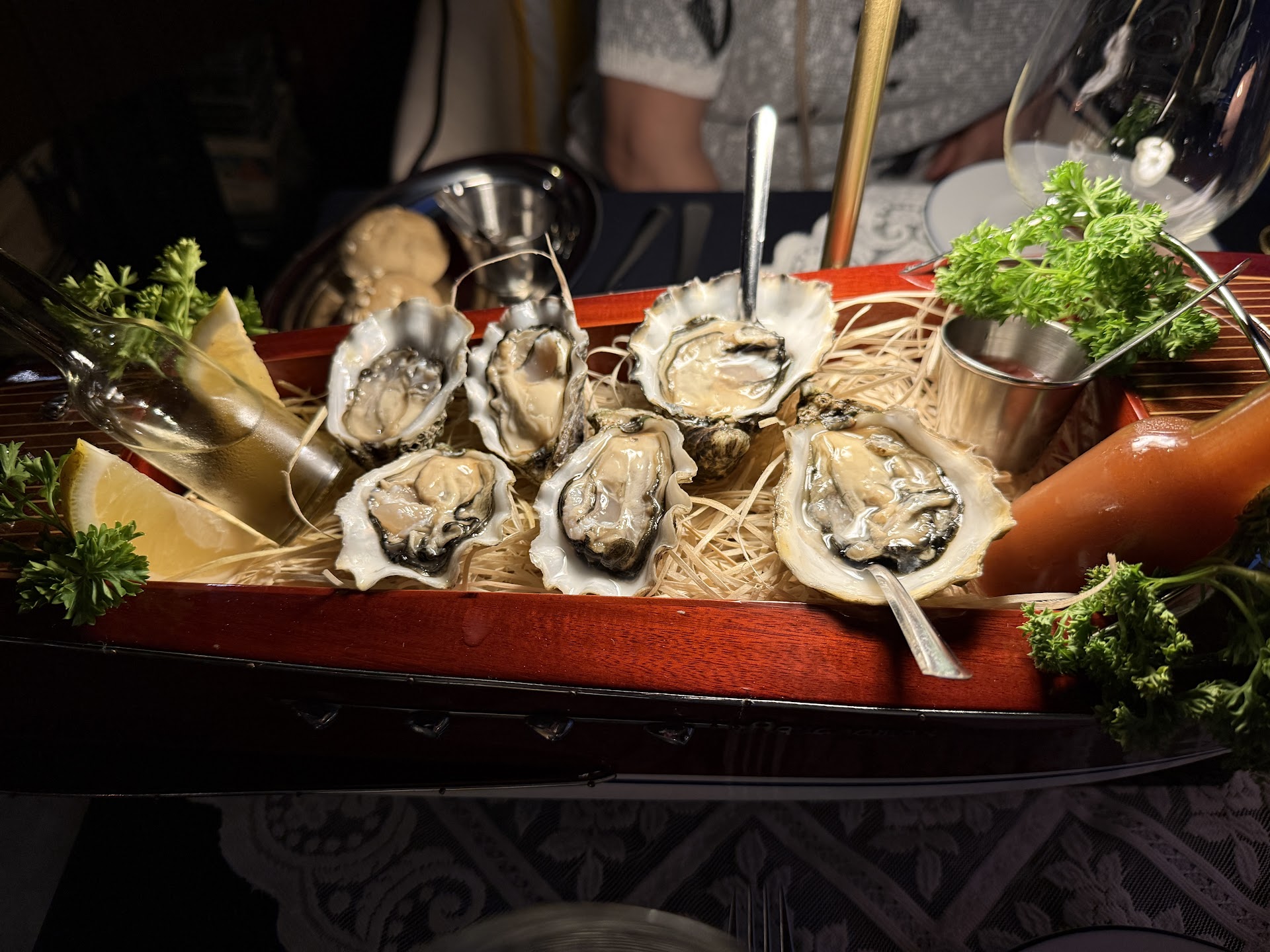 Nhà hàng Cabanon Palace