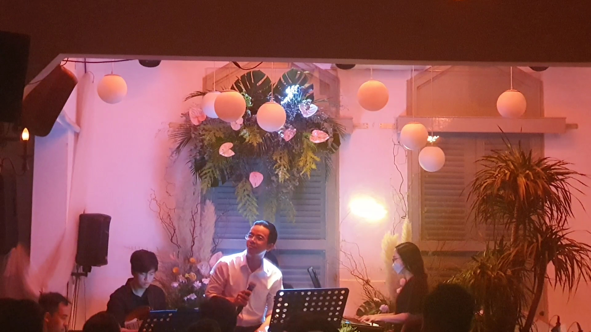 Cafe Vừng Ơi Mở Ra