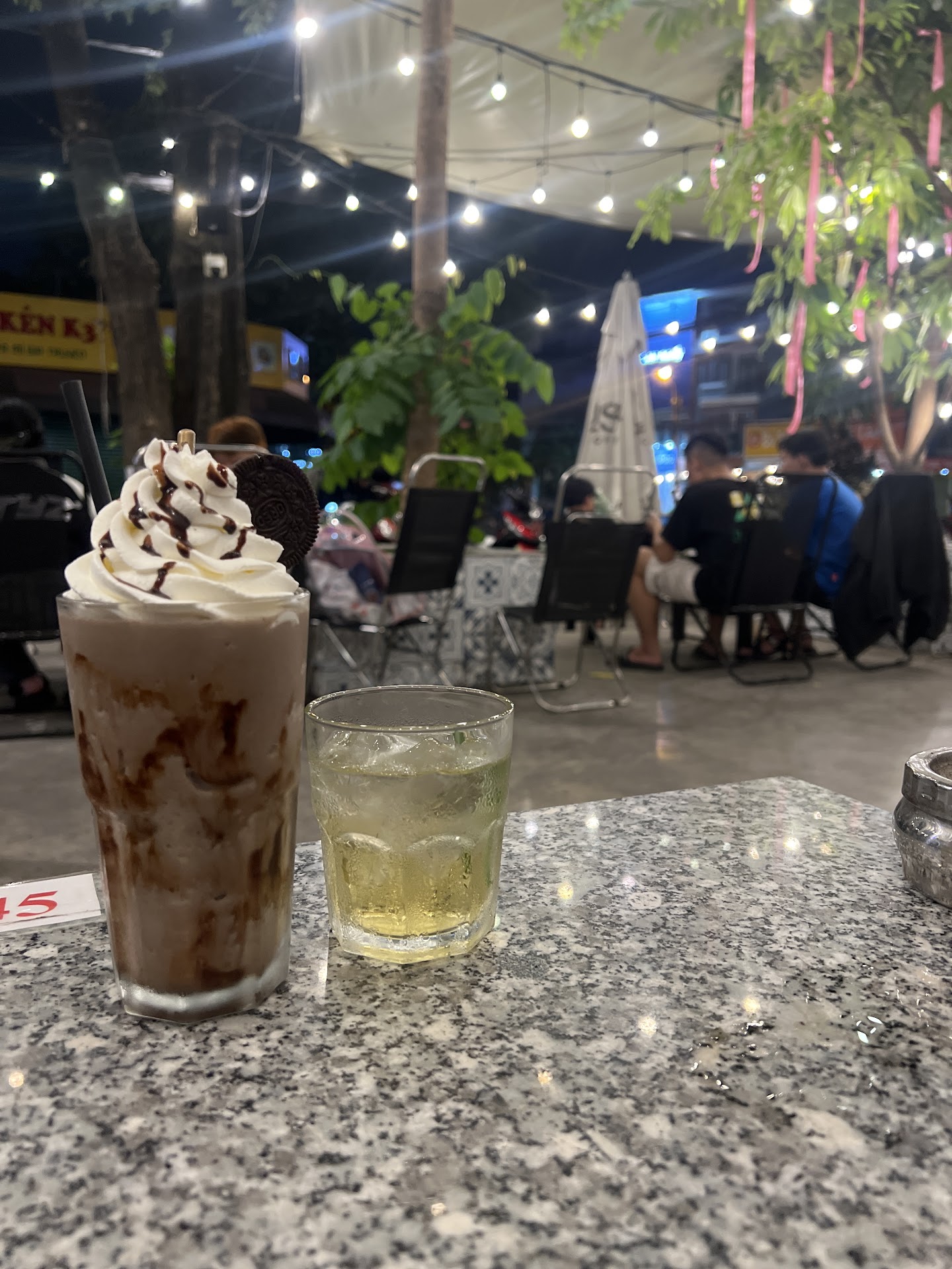 LUSH Coffee and more 24/7