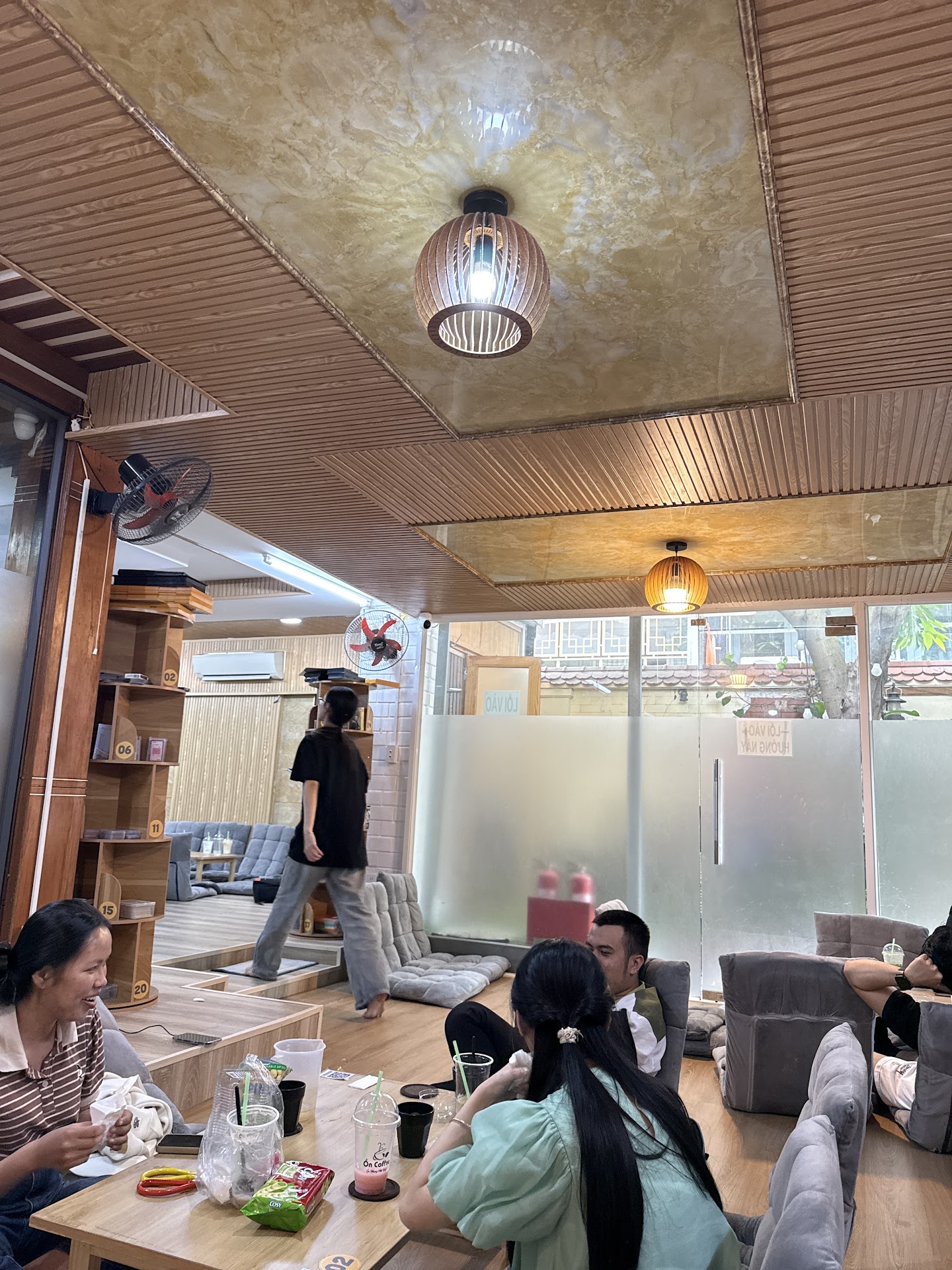 Ồn Coffee Quận 10