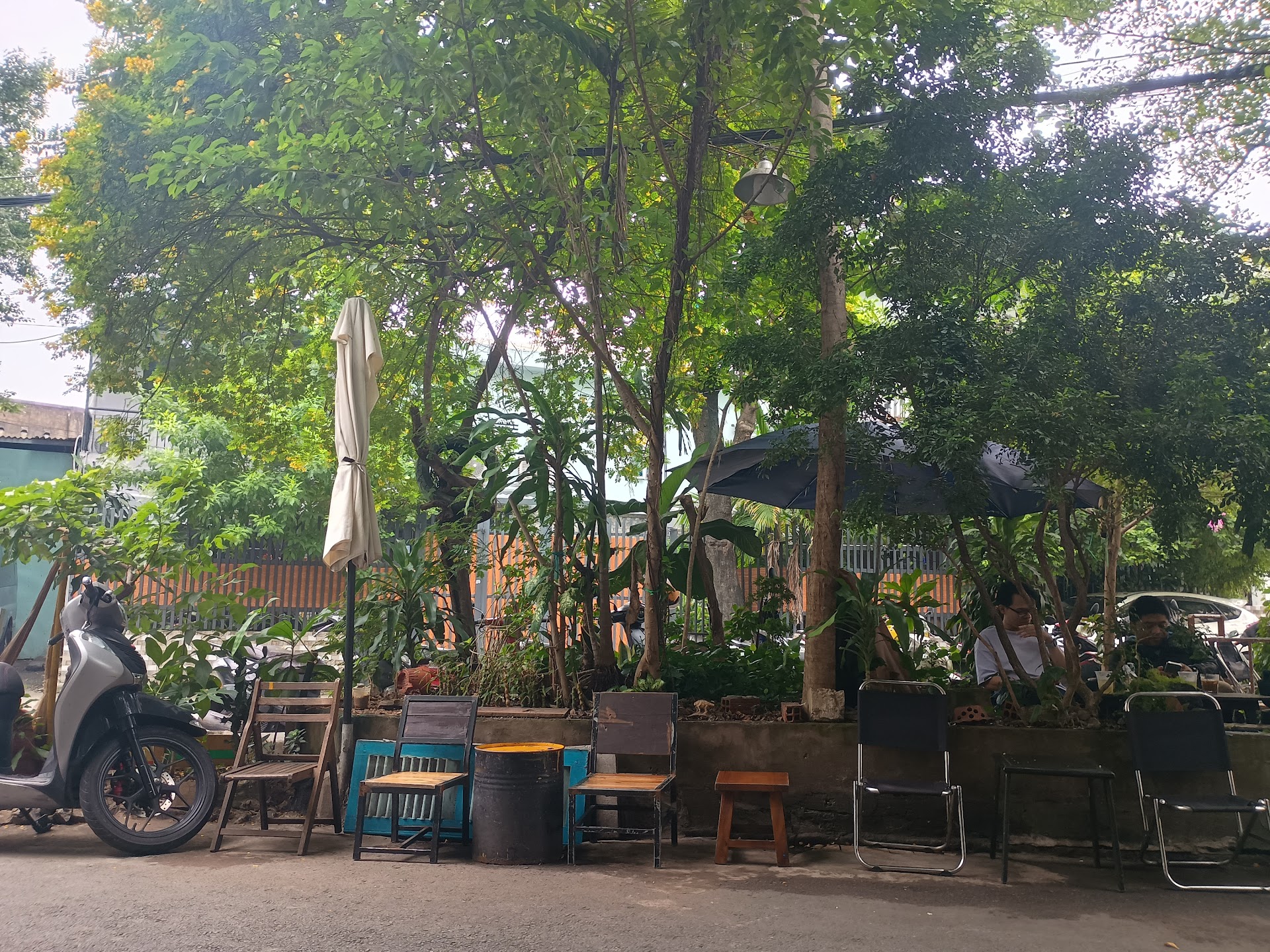 Tiệm cà phê số 6