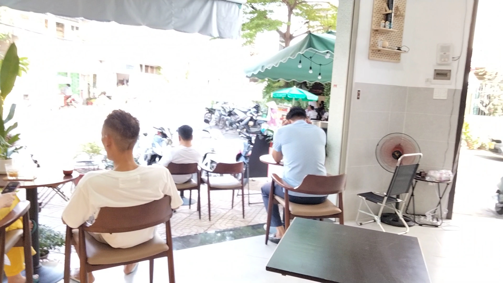 NEW CUP COFFEE & TEA