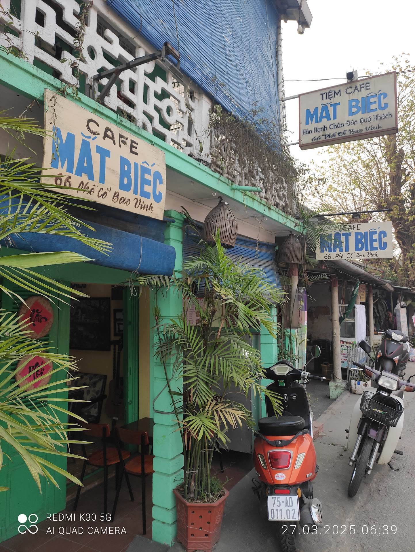 Cà Phê Mắt Biếc