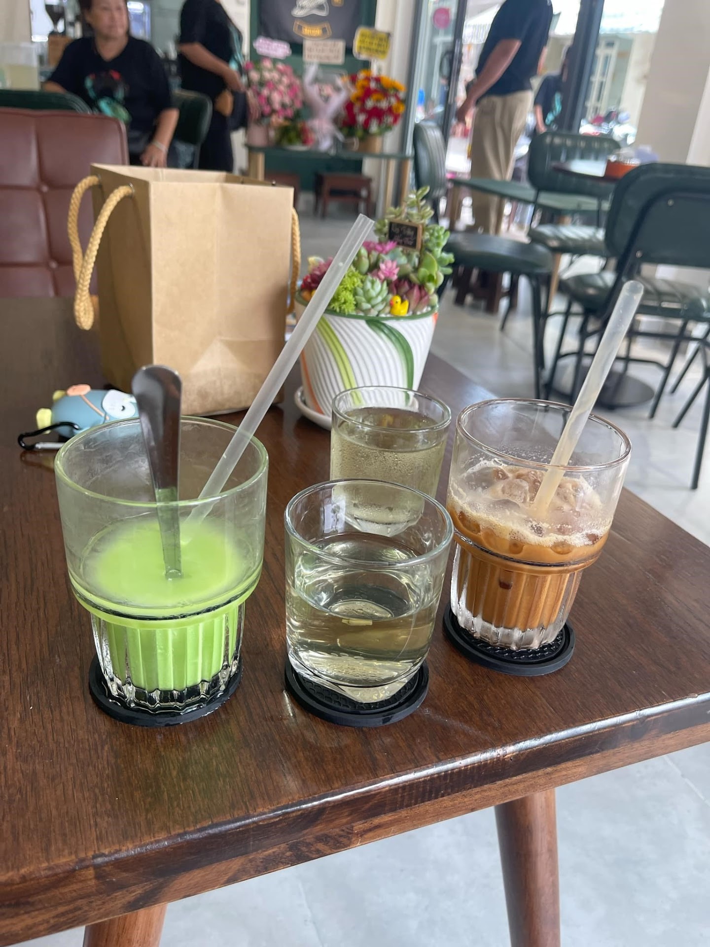 Tiệm Cà Phê Mậu Kỷ