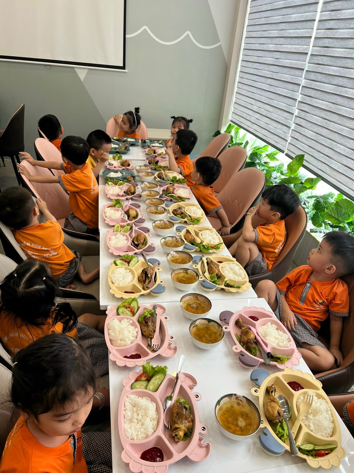 Miko Park Premium Kidsplay Cafe