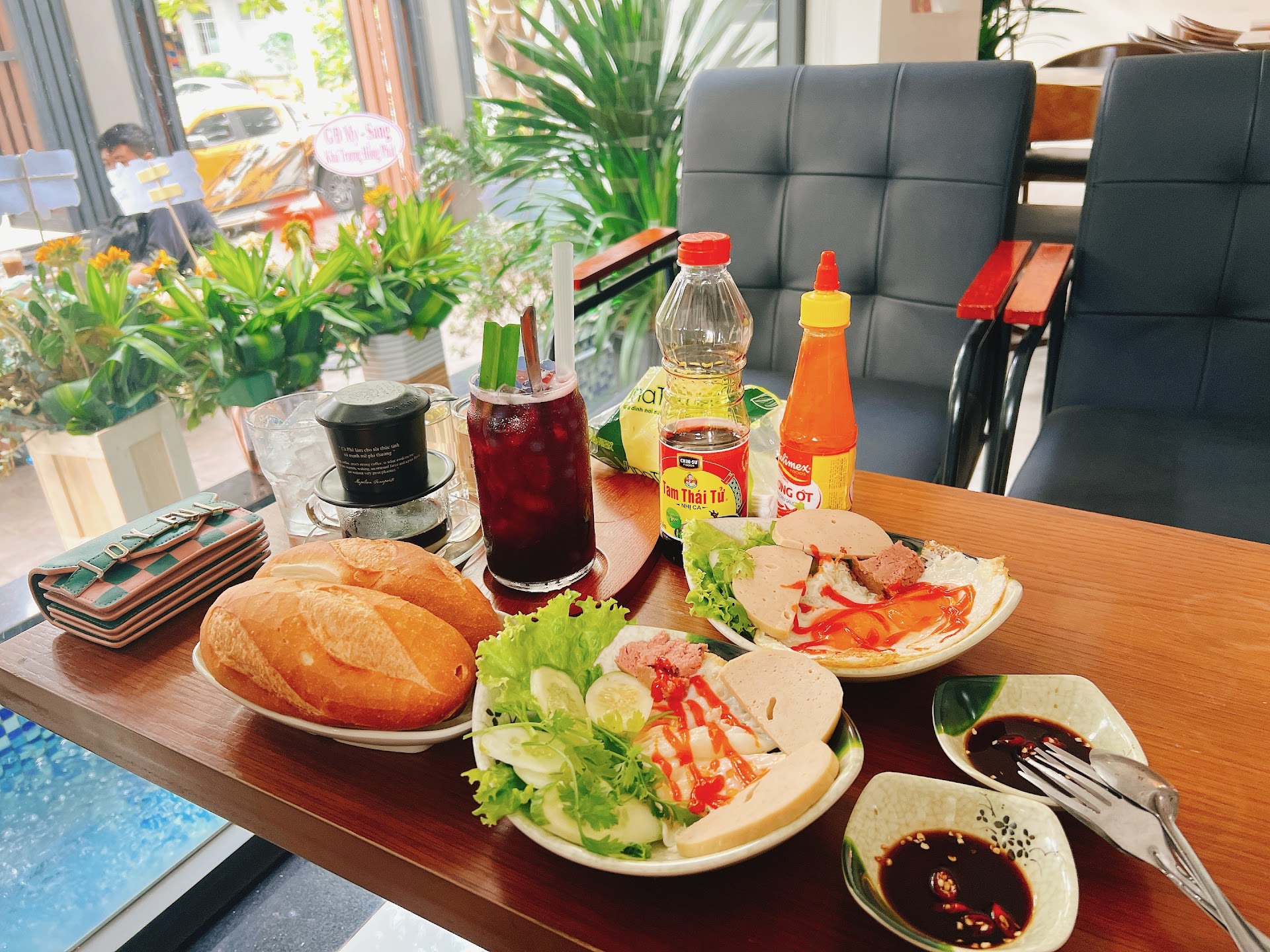 Trung Nguyên E-Coffee Lê Thành