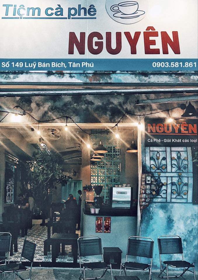 Tiệm Cà Phê Nguyên