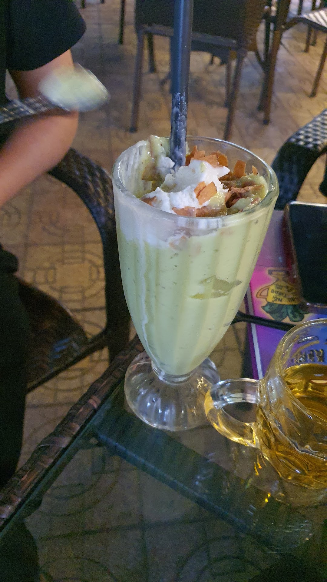 Cafe Khoảng Lặng