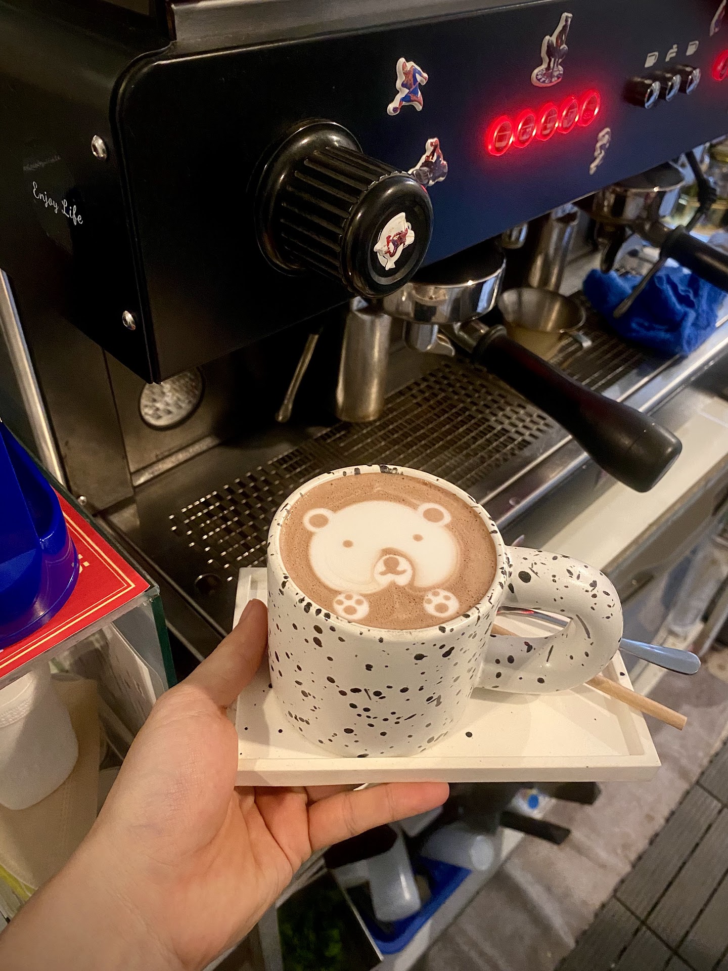 Ý Là Cafe Signature