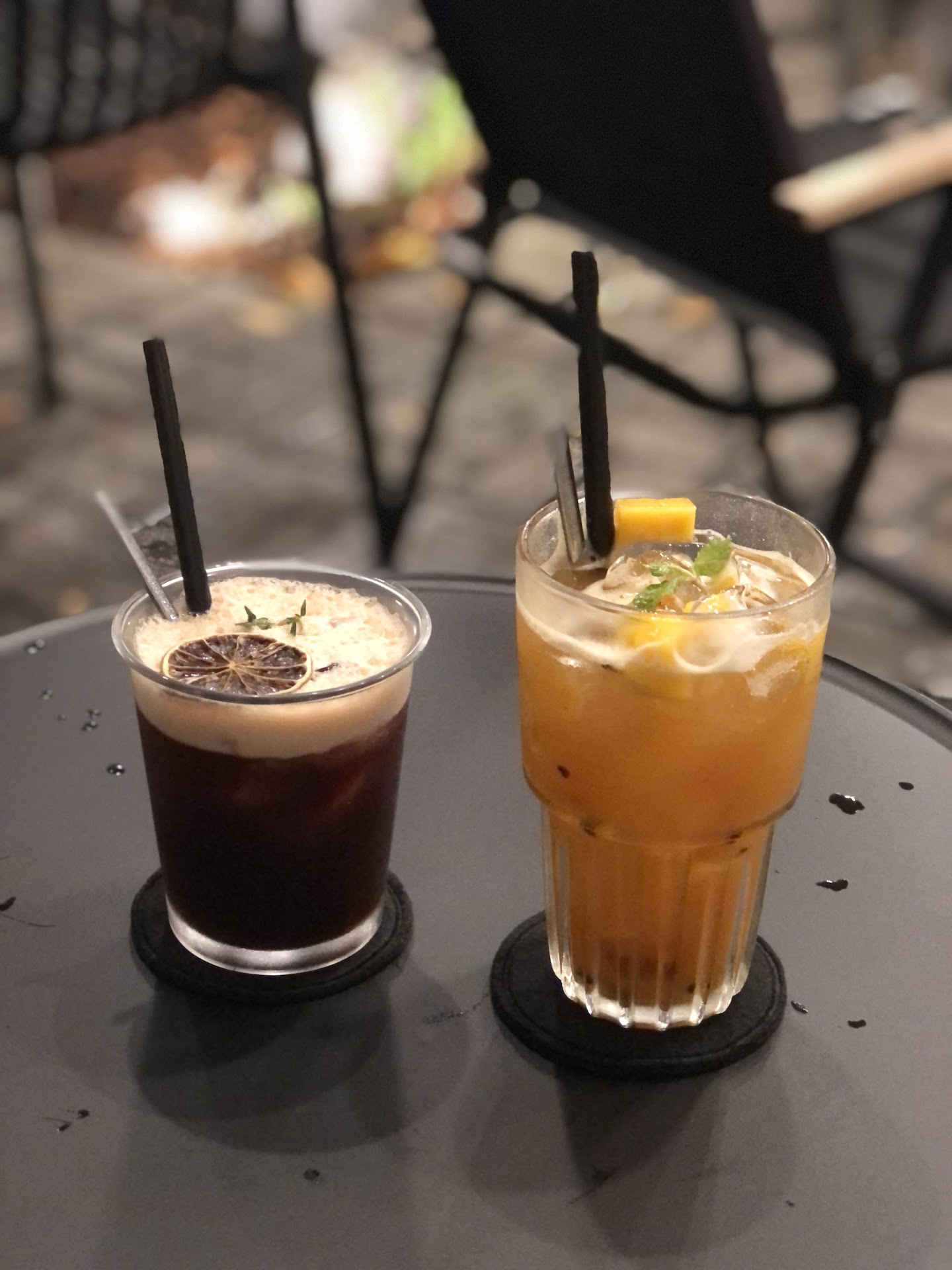 DOSE COFFEE - UNG VĂN KHIÊM