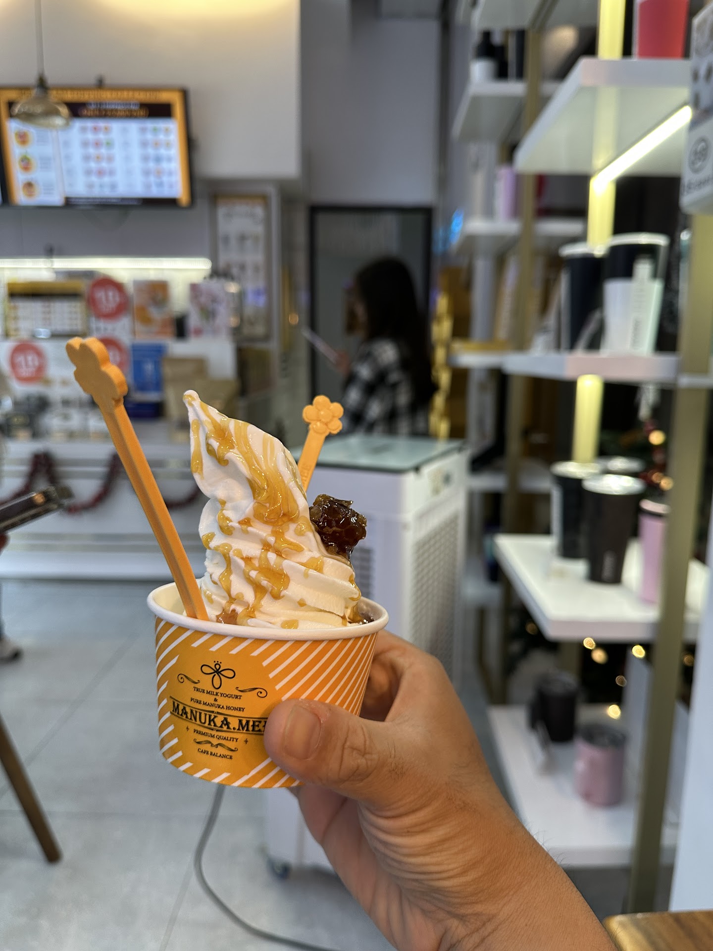 MANUKA.MEE - MIDTOWN (CAFE BALANCE)